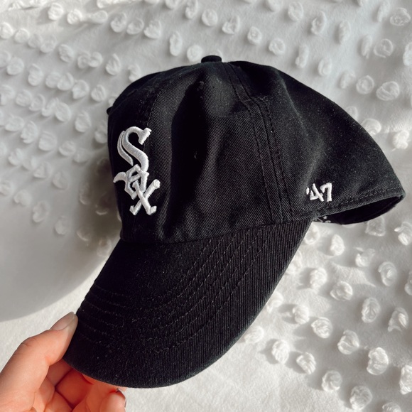 Urban Outfitters MLB White Sox Baseball Cap • NWT - Picture 4 of 4
